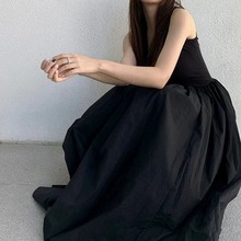 感黑色吊带连衣裙子女夏季2023新款茶歇法式气质收腰显瘦长裙