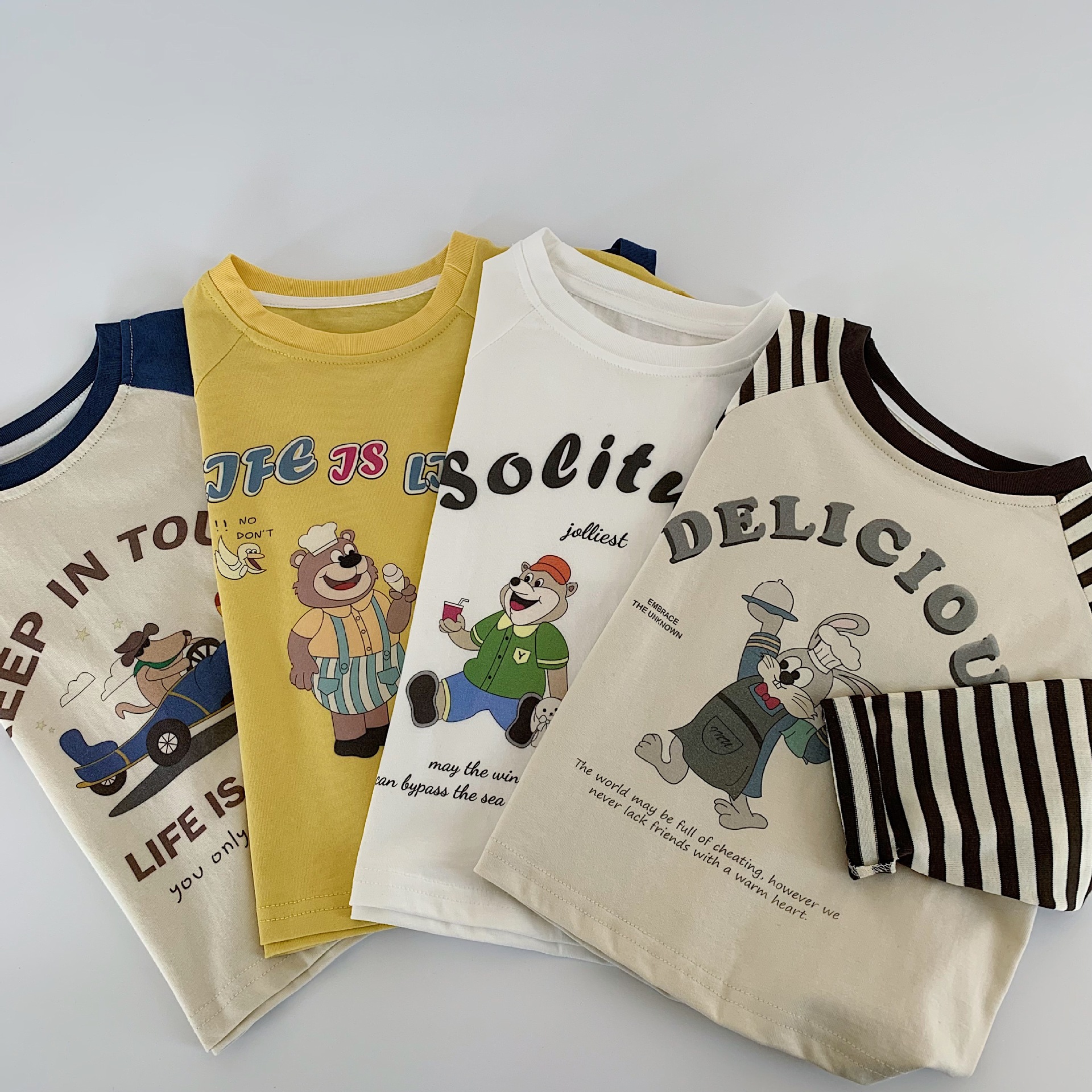 Camiseta infantil Mai Bao 2025 otoño lindos pantalones de primavera y otoño de cuello redondo impresión de dibujos animados de manga larga casual t