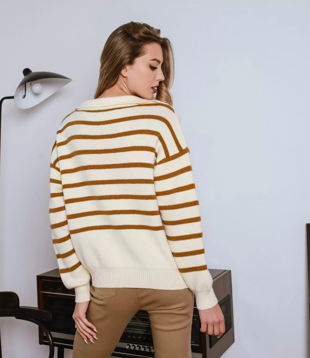 Maglione 2024 scollo quadrato casual a righe lavorato a maglia autunno/inverno stile casual per le donne_voghion.com