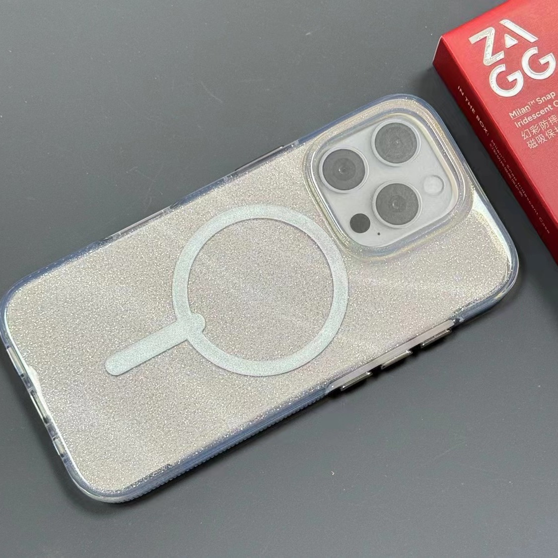 Aplicable a Apple 16 color fantasma anti-caída antibacteriana polvo de absorción magnética cubierta protectora iPhone 16 pro estuche de teléfono móvil