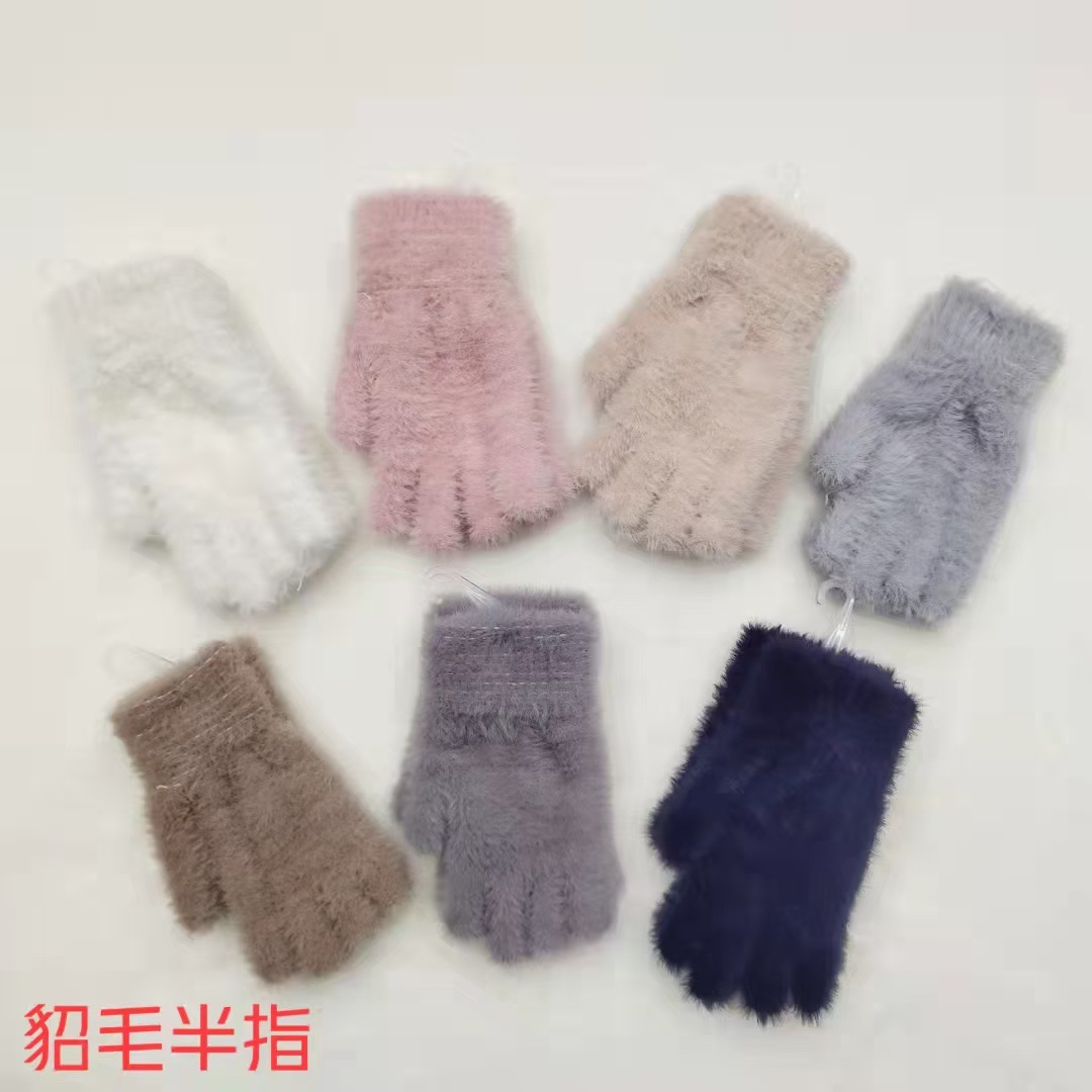 Keep warm knitted demi-season gloves for men and women