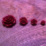 厂家批发朱砂紫金砂玫瑰花配件diy隔珠项链手串饰品半成品材料
