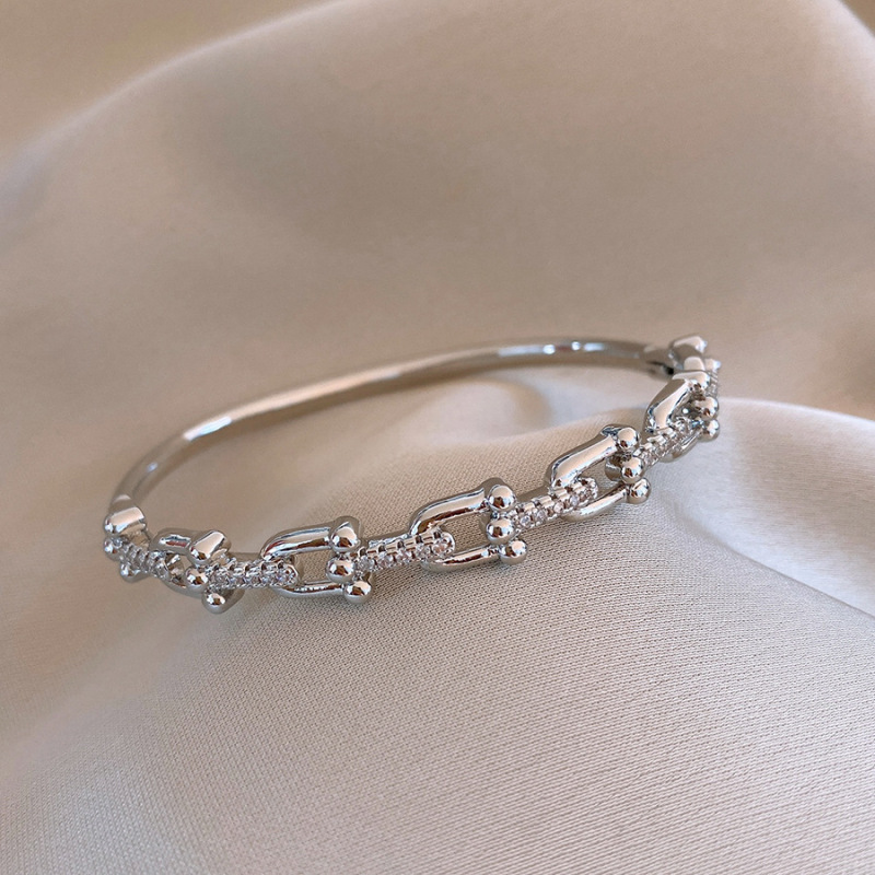 Corea del Sur Nueva circón carta hebilla pulsera de moda elegante alto sentido pulsera Internet celebridad luz pulsera de lujo al por mayor femenina