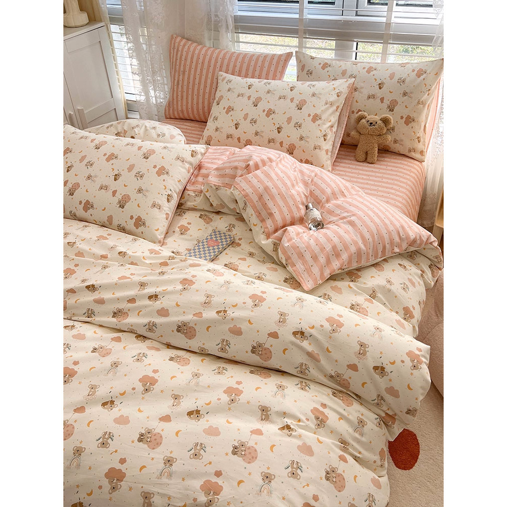 Cuatro piezas de algodón de dibujos animados 100 algodón 2023 nueva sábanas cubiertas dormitorio de estudiantes cama de tres piezas