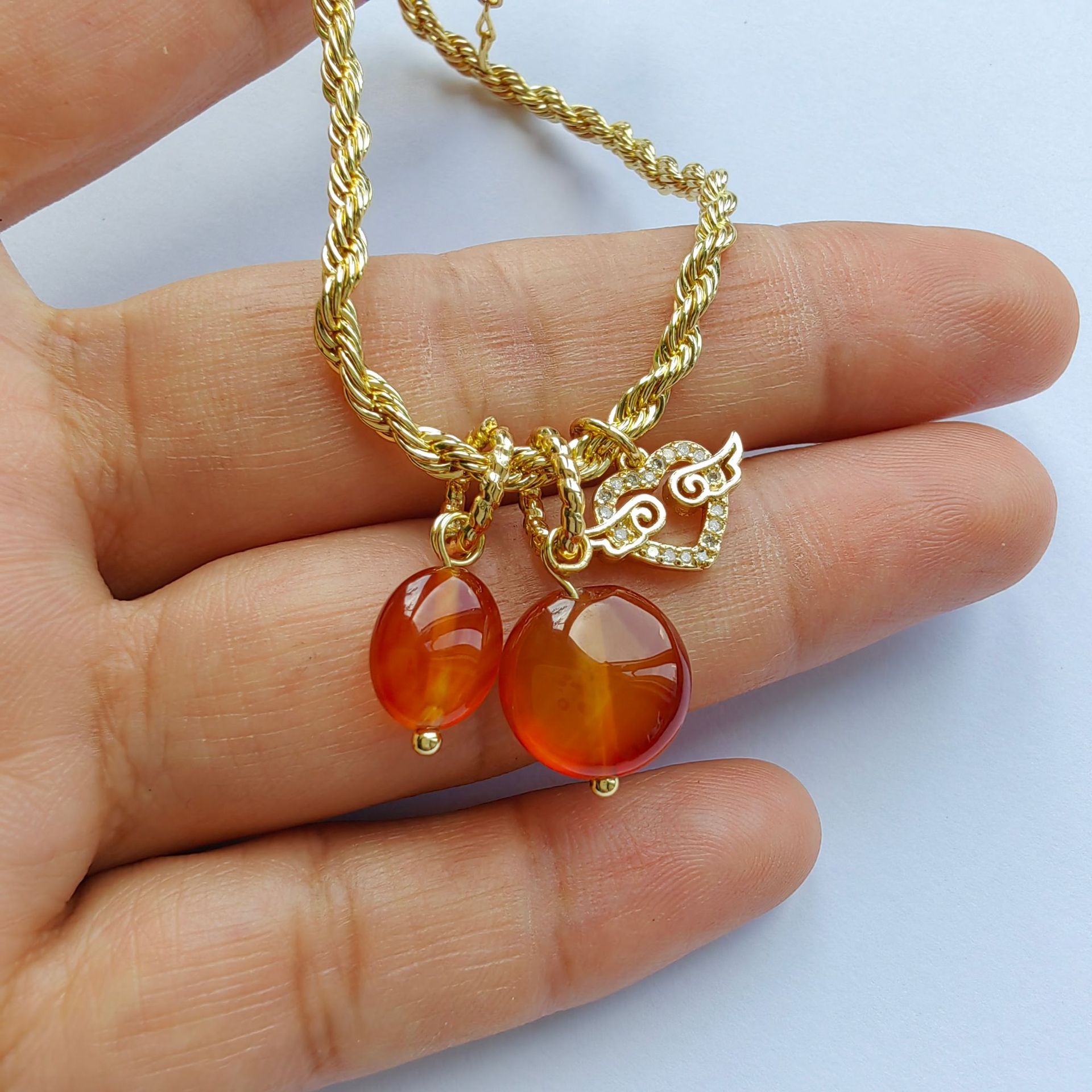 新款跨境热卖日韩风小众设计天然红玛瑙女麻花手链铜合金饰品