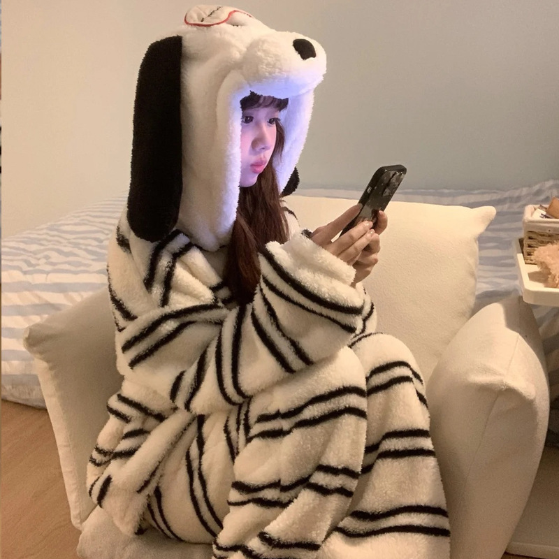 可爱卡通小狗连帽珊瑚绒睡衣女冬季2025法兰绒开衫长裤家居服套装|undefined