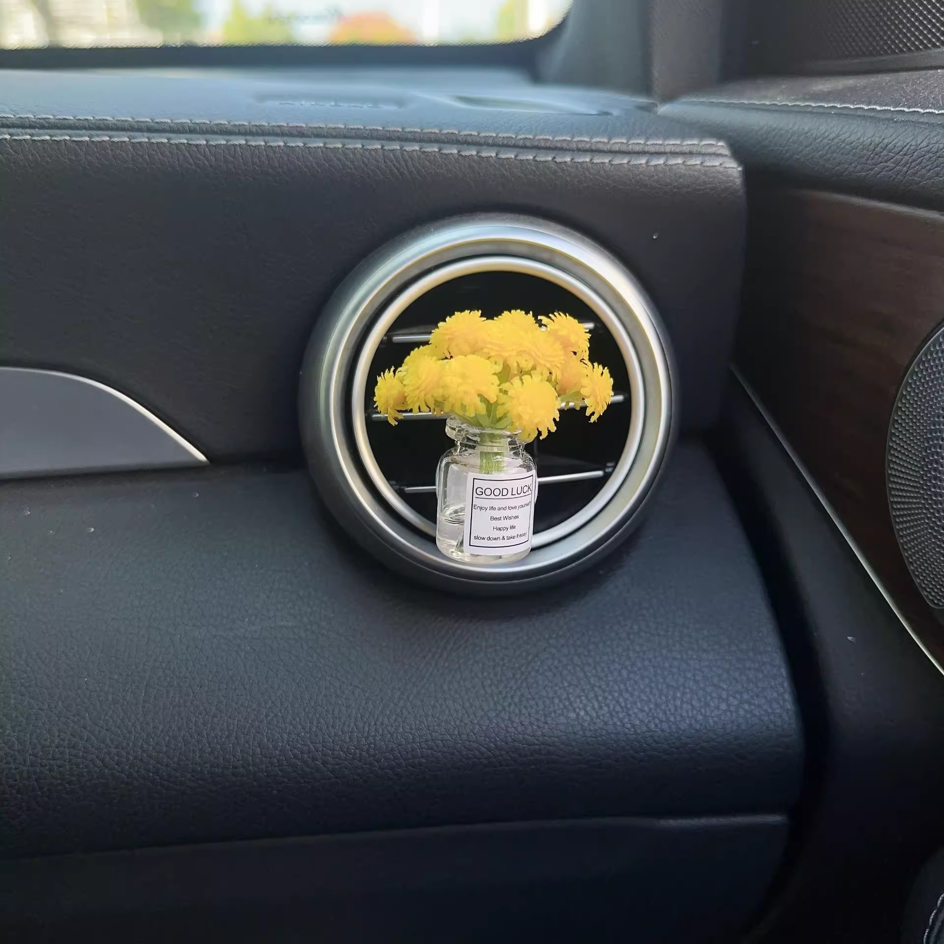 Gypsophila flor, la decoración de la salida de aire del coche, el coche fresco creativo, el aire acondicionado del coche, el clip de aromaterapia, la botella de perfume