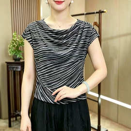 一件代发爆款时尚黑白条纹堆堆领薄款短袖T恤女2026夏季打底上衣