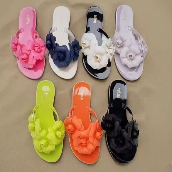 Melissa Women's Sandals 2026 New Camellia Flower Design Non-Slip Beach Flip-Flops Flat Jelly Slippers