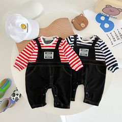 ins韓版2022春秋男寶嬰幼兒爬服帥氣休閒牛仔爬服周歲背帶褲潮范