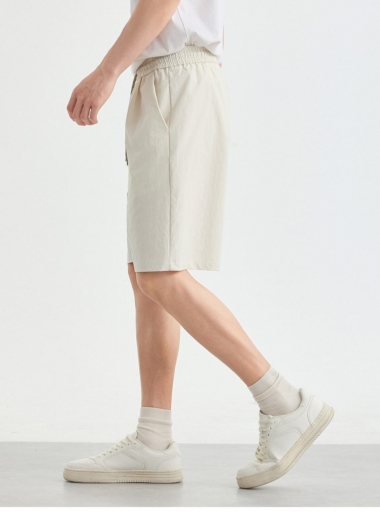 Quần short nam kaki dáng suông cạp chun thoáng khí — đen chi tiết 15
