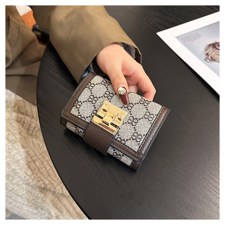 Vintage Monogram Women's Trifold Wallet With Lock And Card Slots_voghion.com