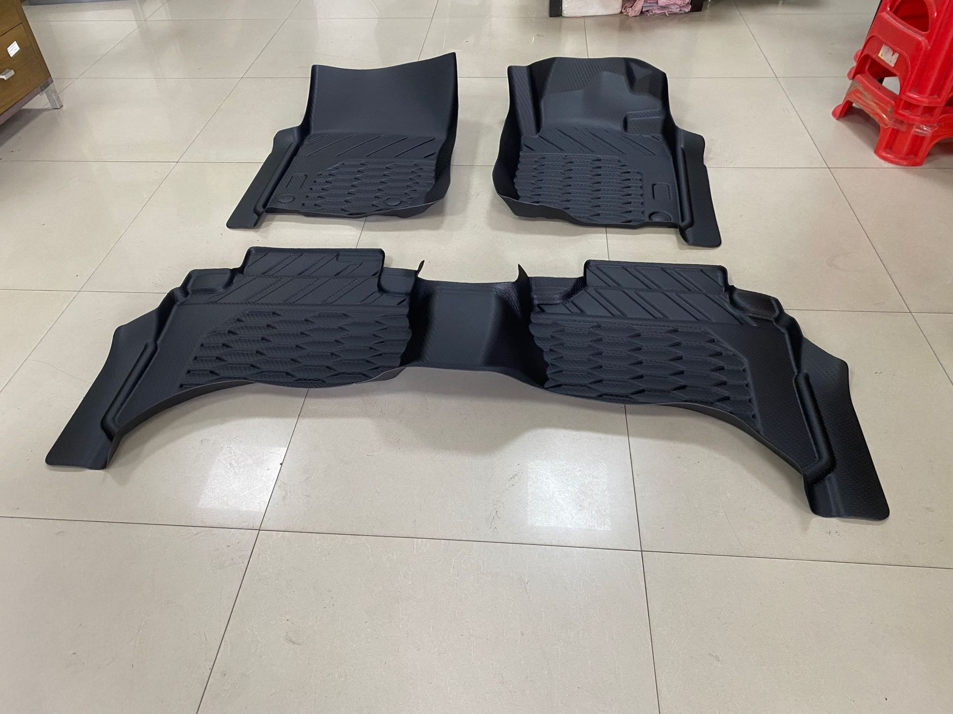 Triton Four-Door Right-Hand Drive 2019-2022 Floor Mats Triton Right-Hand Drive Floor Mats 2021 Special Car-Specific Tpe Floor Mats