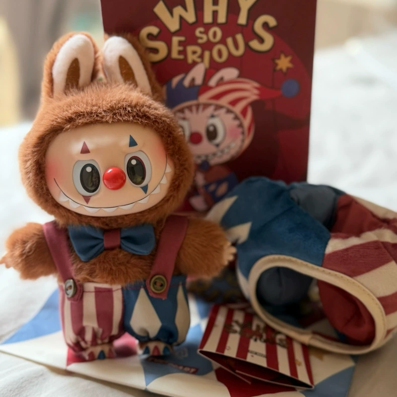 Клоун-игрушка из серии SERIOUS с лицевой коробкой Halloween Ball Throwing Clown Blind Box, виниловая плюшевая игрушка