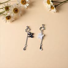 �¿�Ȥζ��ͨ�ɰ�è����� �պ��������Գ���Ƹж�׹����A037X