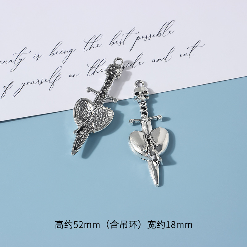 5# heart and sword a H-6898