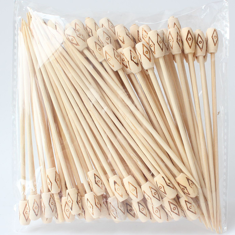 Al por mayor, cabeza plana, tambor de cintura, palos de frutas desechables, palos de bambú, palos decorativos creativos, palillos de dientes tallados en caliente, puntos de hamburguesas