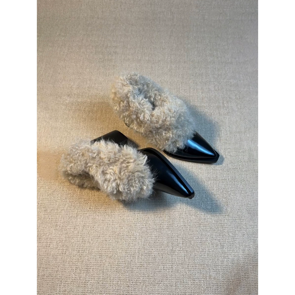 Коровья кожа версия ~ Острые ретро меховые туфли плюс бархатные теплые туфли на каблуках