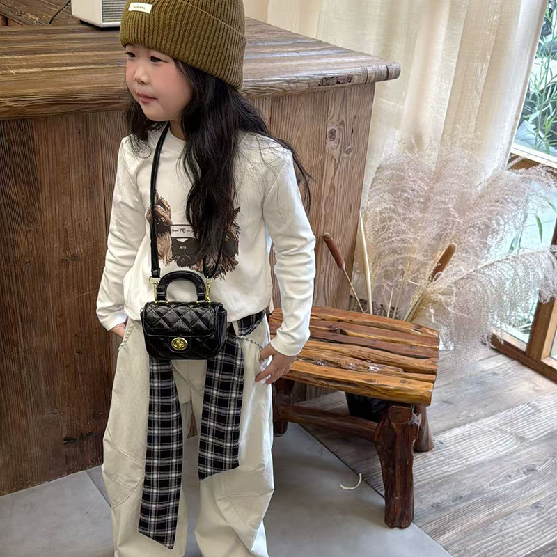 Mochila de moda de bordado de diamante para niñas, mini bolso de cadena para niños de color sólido, nuevo bolso de princesa