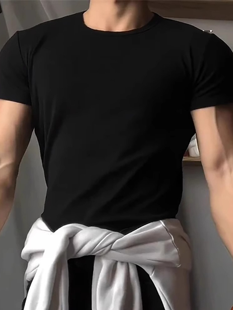 Black summer sports elastic T-shirt for gym
