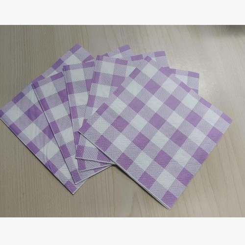 Red checkered napkin party table decoration for holiday and birthday picnic with 25 napkins