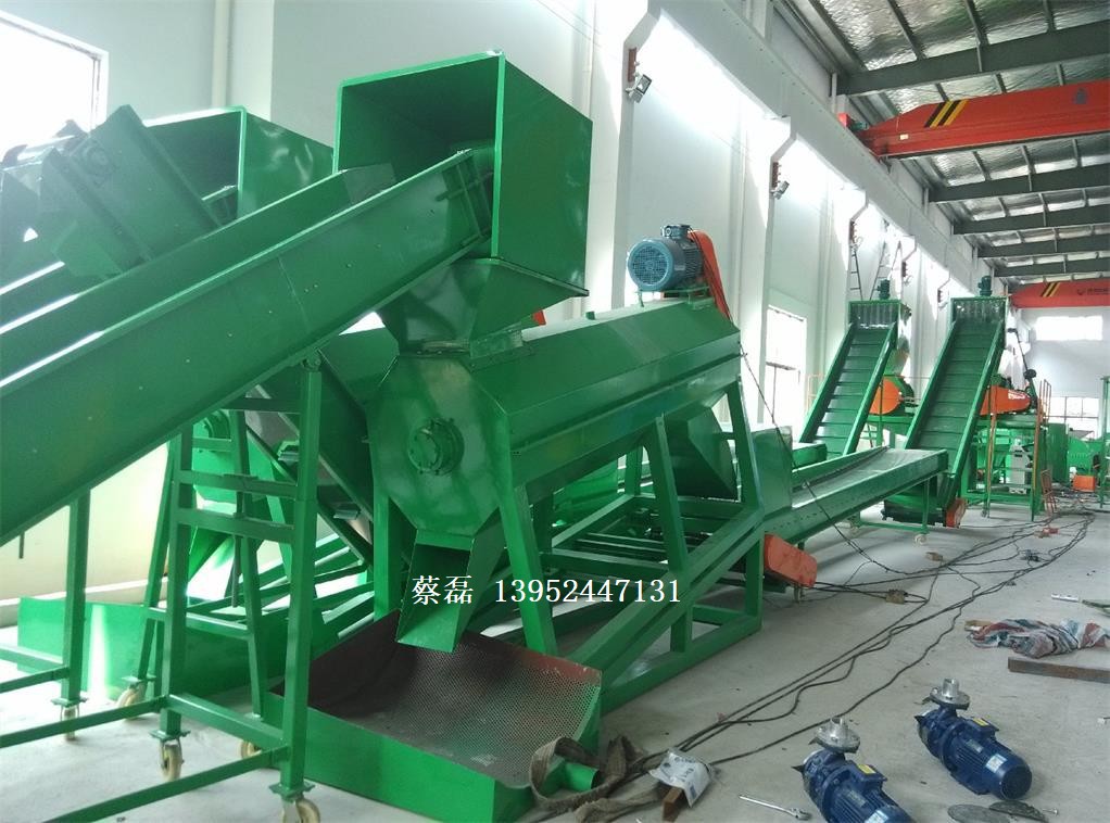 PET塑料矿泉水瓶可乐瓶脱标设备剥纸机器