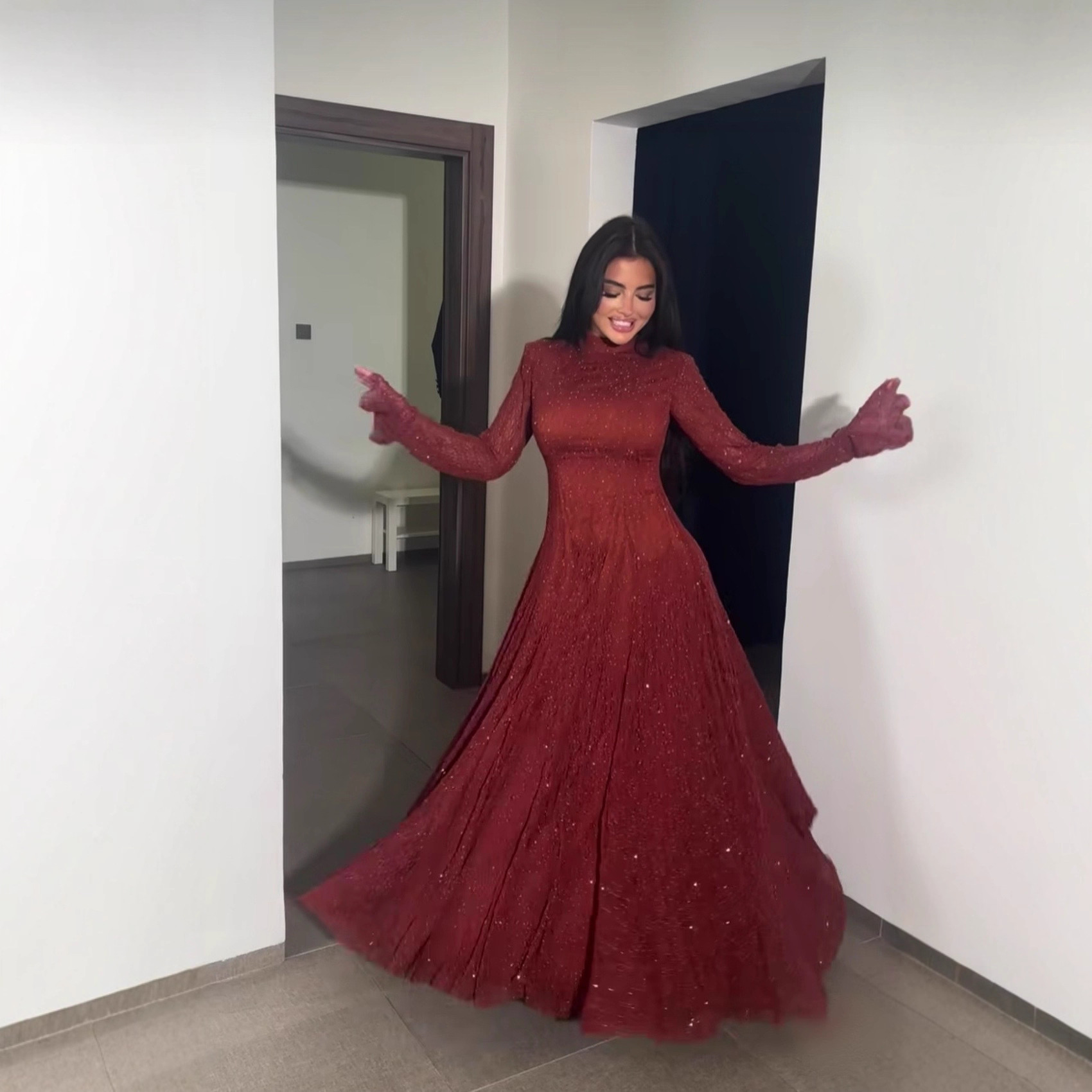 Amazon Foreign Trade Women's Fashion Solid Color Long-Sleeved Sexy Slim Mesh Banquet Dress Long Skirt Dress