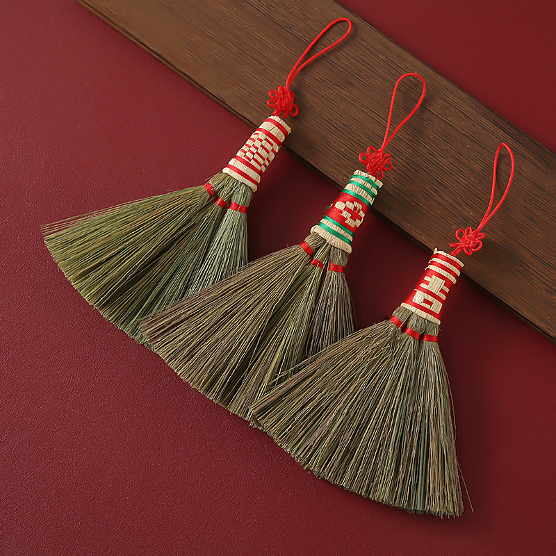 Dragon Boat Festival mini handmade small broom housewarming sorghum seedlings broom pendant spring decoration into the house