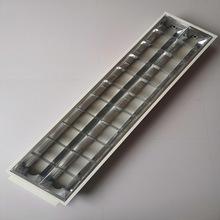 ��ş�S�҆�������300*1200mm���bǶ��ʽ36w18w�p��T8��ş��P