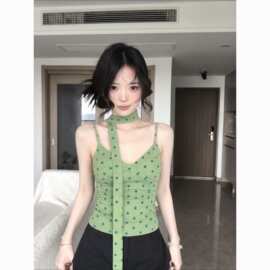 韩系辣妹波点吊带背心女夏季挂脖飘带修身显瘦纯欲短款百搭上衣