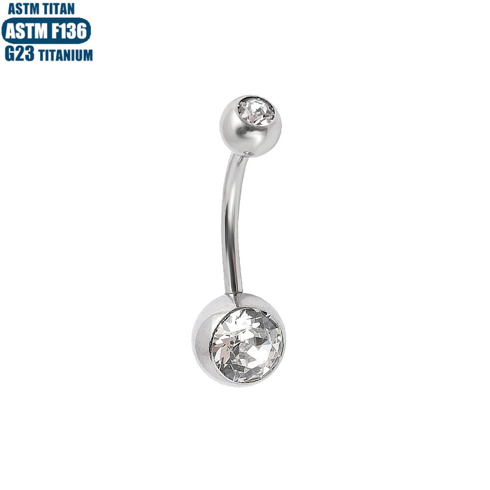 16G labret stud size and finish detail