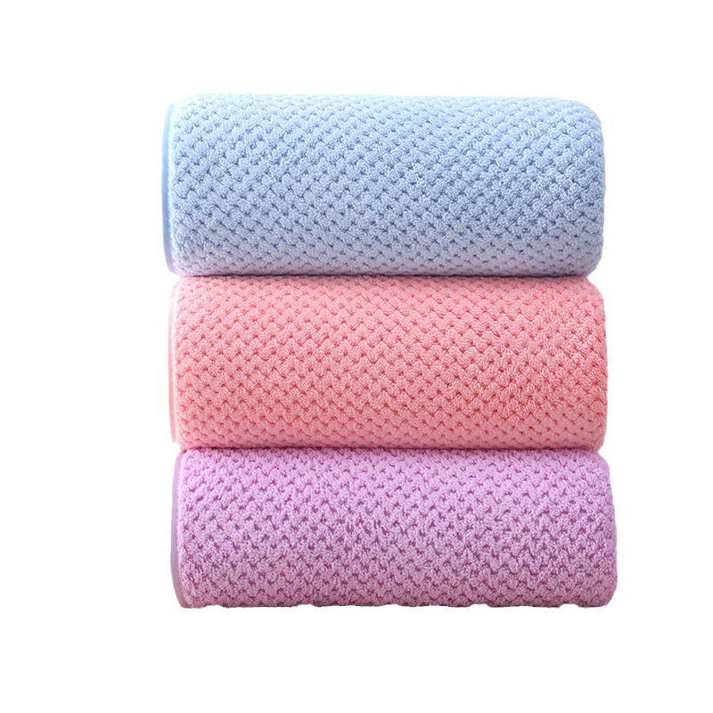 Flauschiges Badetuch Aus Korallenvlies Mit Ananasmuster Unisex_voghion.com