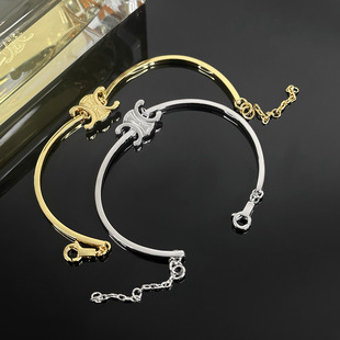 �P���Tceli�¿��ɫ���Ů��insС���OӋ�߼����p�ݾ������C���