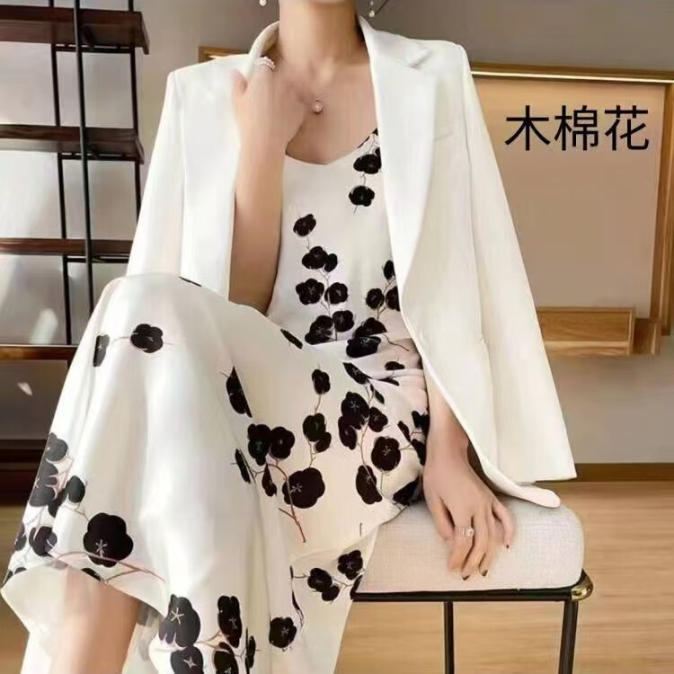 2025 Elegant High-end Satin New Arrival French Style Sling dress Women's Flower-print Summer Slim A- line Long Dress Women's Clothing