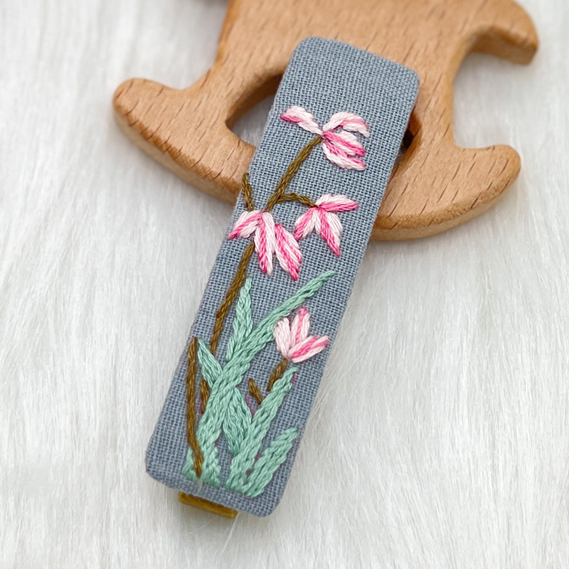 Lu bordado lindo gato perla coreano pinzas de pelo hechas a mano diy bordado creativo para chicas rotas flores pinzas de pelo lateral