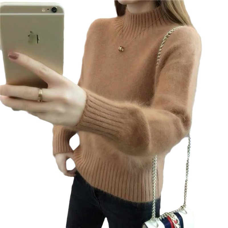 Suéter de las mujeres populares de este año 2024 otoño e invierno nuevo popular medio cuello alto engrosado Faux Mink terciopelo camisa de fondo