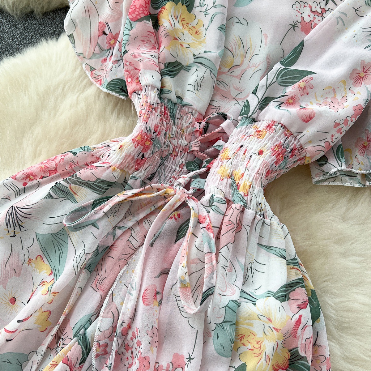 Women's Clothing Summer Slimming Ruffled Floral Dress V Neck Short Flutter Sleeve Lace Up Waist Cinching_ecoleips.com