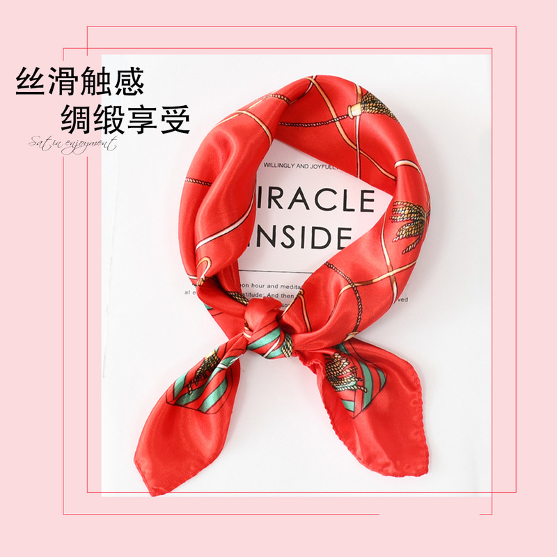 クロスボーダーのファッション高級感のあるシルクのスカーフのチェーンの雑花の色の丁のシミュレーションの糸の50x50の小さいスカーフの女性の卸売り|undefined