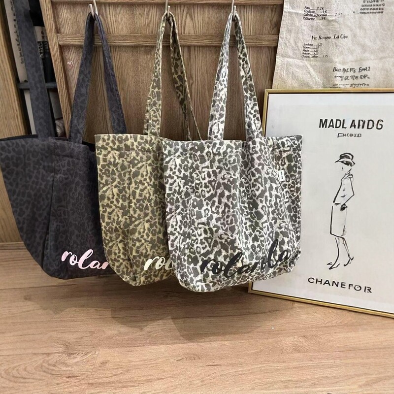 Korean Ins Niche Leopard Print Tote Bag for Women 2025 New Large Capacity Commuter Shoulder Bag Versatile Crossbody Bag