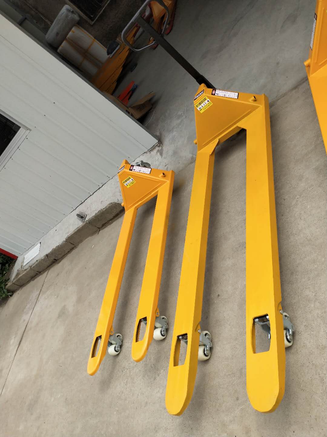 9P1E现货加长1.5米1.6米1.8米2米2.2米2.5米3米搬运车托盘车液压