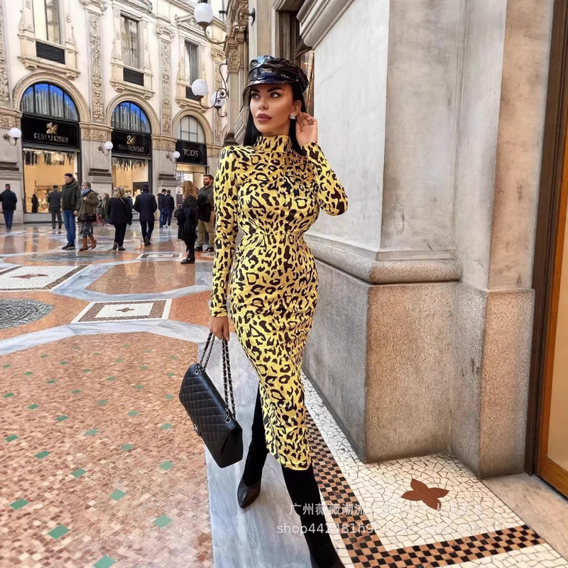Cross-Border European and American Foreign Trade Export Special Price Round Neck Velvet Yellow Leopard Print Elegant Fashion Long-Sleeve Dress for Women Cross-Border European and American Foreign Trade Export Special Price Round Neck Velvet Yellow Leopard Print Elegant Fashion Long-Sleeve Dress for Women