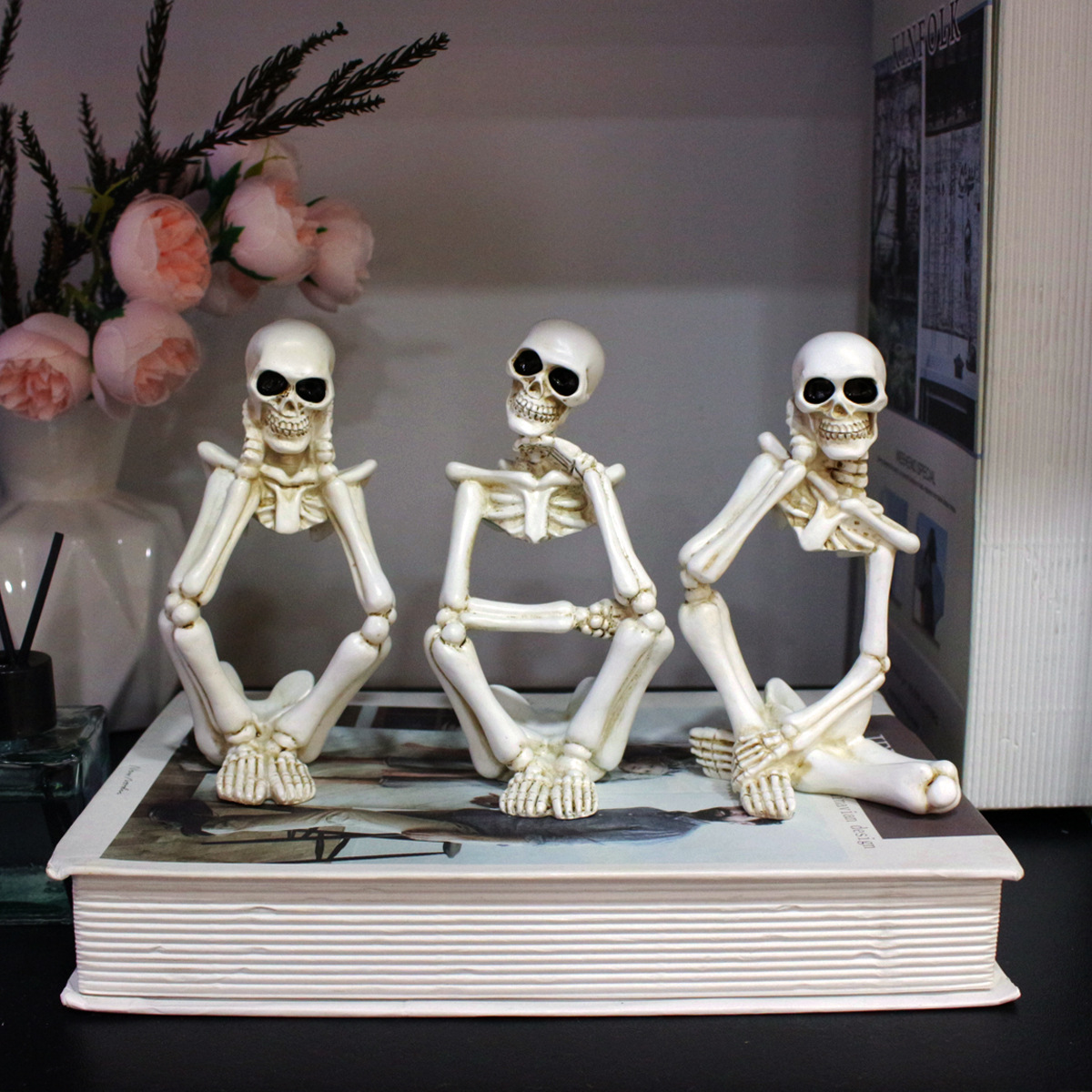Halloween Big Skull Decoration Simulation Skull Decoration Home Desktop Holiday Atmosphere Decoration 