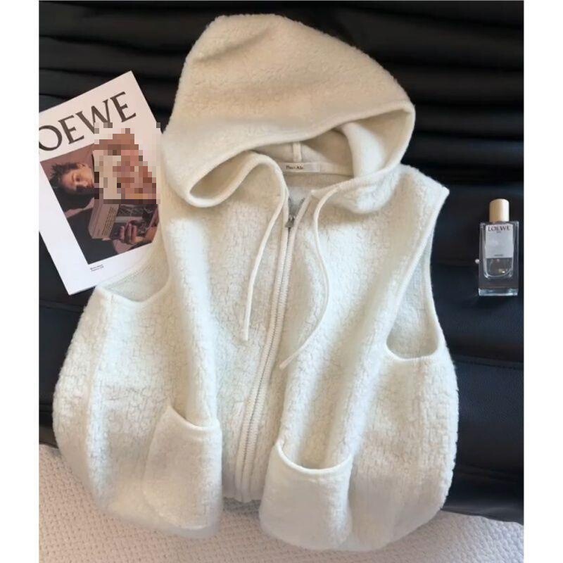 White Hooded Lamb Wool Vest Top for Women, New 2025 Autumn and Winter Zip-Up Thick Cardigan Vest Jacket White Hooded Lamb Wool Vest Top for Women, New 2025 Autumn and Winter Zip-Up Thick Cardigan Vest Jacket