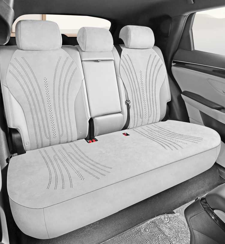 2025 Byd Song Plus Dmi Special Car Seat Cushion Half-Enclosed Perforated Breathable Ramus Seat Cushion Cover
