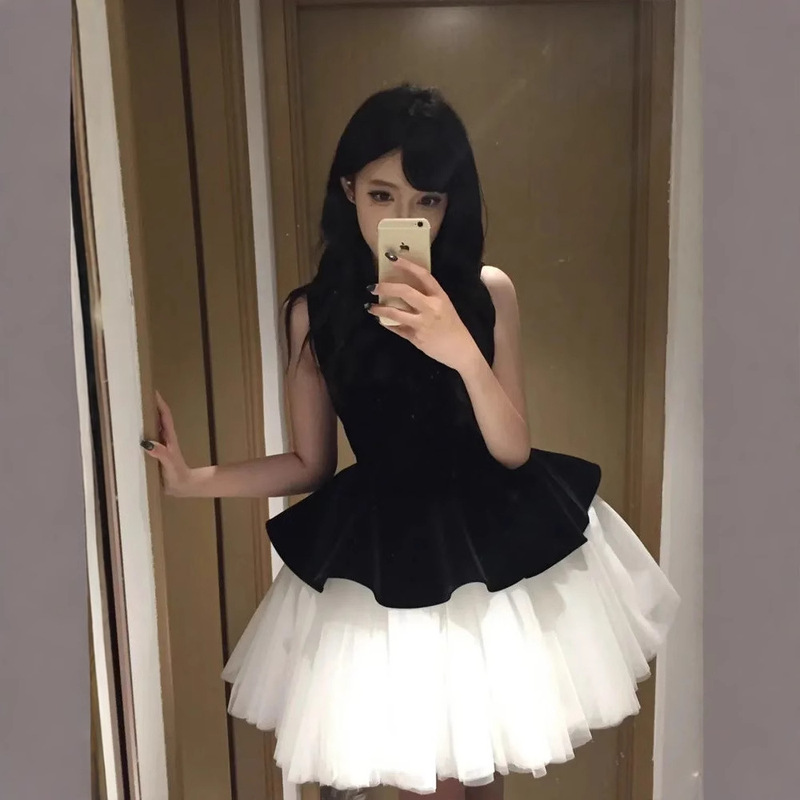 Summer Black Sleeveless Patchwork Tank Ballet Dress for Women, Korean Style, Waist-Cinching, Slimming, Puffy Princess Dress, 2025 New Model