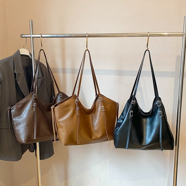 Fashionable Large Capacity Single Shoulder Crossbody Tote Bag_voghion.com