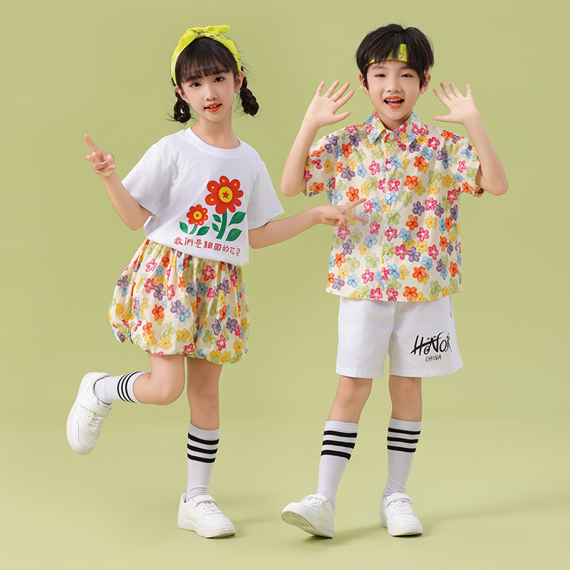 Children's fresh cute suit for early age