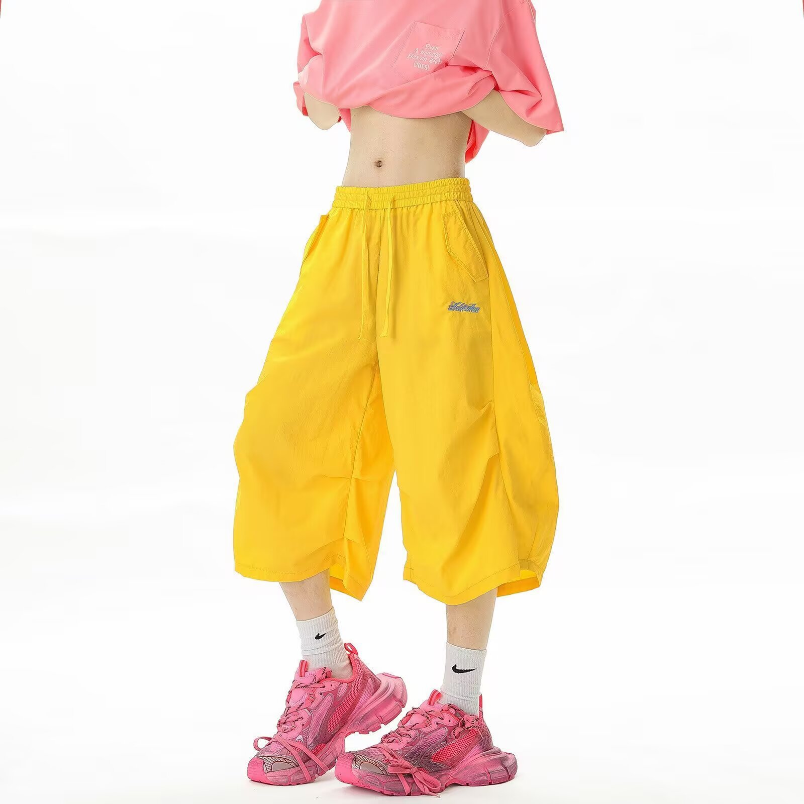 2025 New American Retro Dopamine Shorts Men's Versatile Loose Casual Capri Beach Shorts