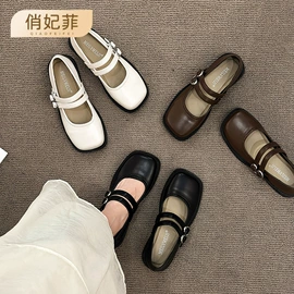 女式运动单鞋;女式皮靴;厚底拖鞋