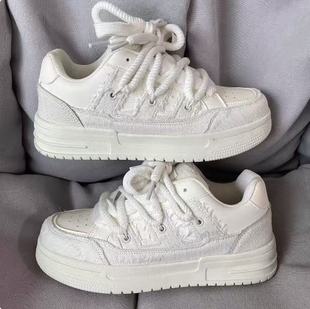 ins�W��ţ���{�͹ź���������e���Ь����H��͸���\�Ӱ�Ь